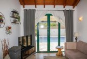 Maleme Kreta, Maleme: Charmantes, möbliertes Haus mit Pool und Bergblick zu verkaufen Haus kaufen